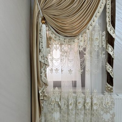 Draperie catifea crem 2 metri , combinata catifea maro 1 metru , Perdea 3 metri